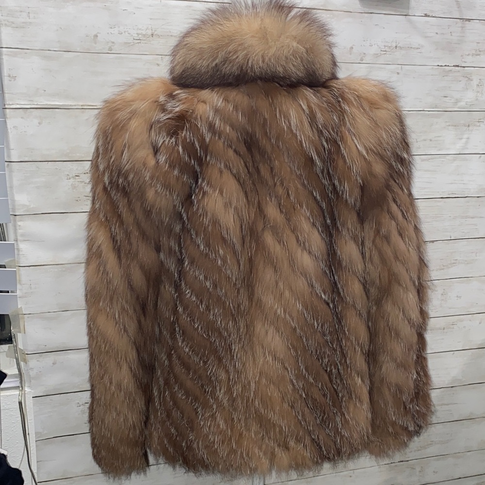 Saga Fox Furs Luxurious Brown and Tan‎ Fur Coat ‼️Rare‼️ - Picture 5 of 16